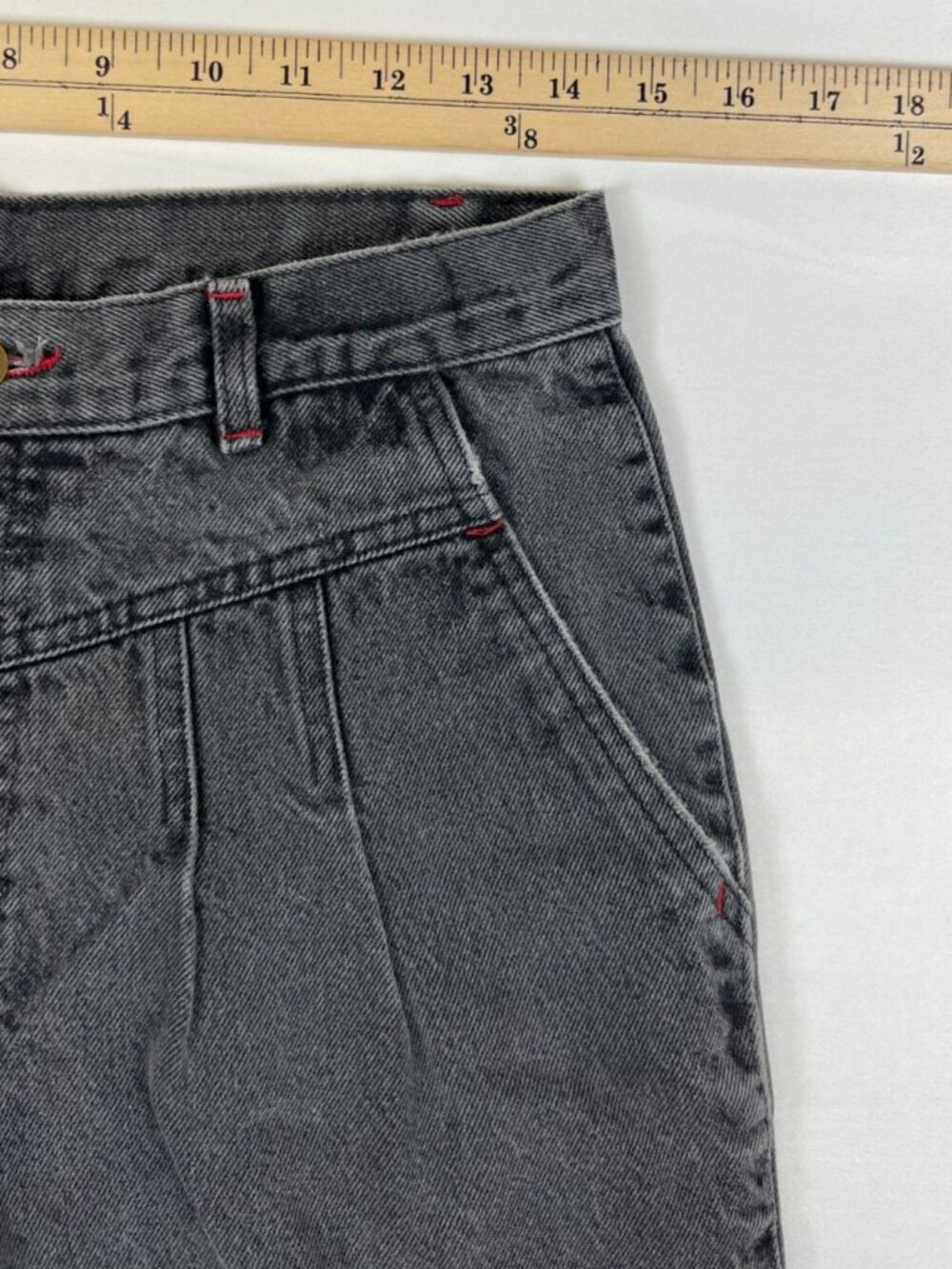 Vintage Chic Women 16 Average Black High Rise Tapered Mom Jeans Made in USA - Picture 7 of 10